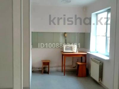2-бөлмелі пәтер · 45.2 м² · 1/5 қабат, Жаңа қала ш/а., ул Гоголя 37\2 — Медакадемии, бағасы: 20 млн ₸ в Караганде, Казыбек би р-н