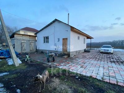Отдельный дом • 3 комнаты • 77 м² • 6 сот., Ынтымак 33 — Ерхан супермаркет за 17 млн 〒 в Кызылту