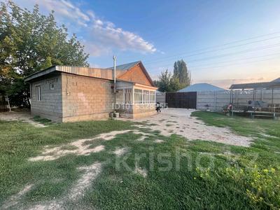 Жеке үй · 3 бөлме · 47.5 м² · 14 жүзд., Түрксіб ш/а., улица Ыкыласа Дукенулы 15, бағасы: 25 млн ₸ в Таразе, мкр Турксиб