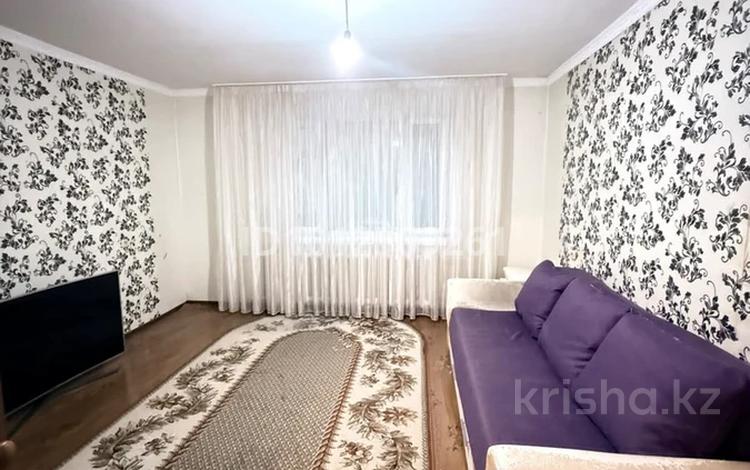2-бөлмелі пәтер · 56 м² · 1/5 қабат, мкр Жана Орда 12, бағасы: 24 млн ₸ в Уральске — фото 2