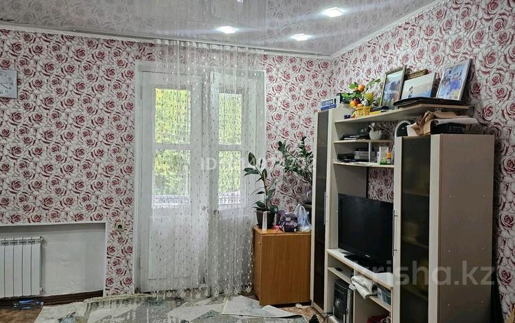 3-бөлмелі пәтер · 64 м² · 2/2 қабат, Свердлова 4, бағасы: 9 млн ₸ в Риддере — фото 2