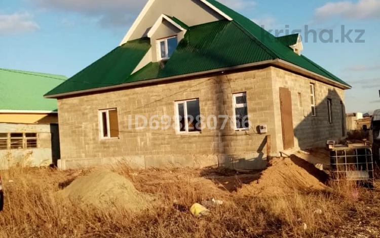 Отдельный дом · 7 комнат · 211.1 м² · 10 сот., Габдулина — Школа за 22.5 млн 〒 в Кояндах — фото 2