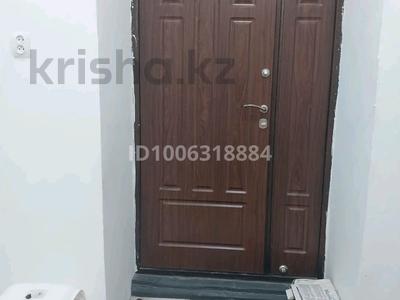 4-комнатная квартира · 94 м² · 3/3 этаж, назарбаев 216 — назарбаева абая за 25 млн 〒 в Уральске, мкр Школьник