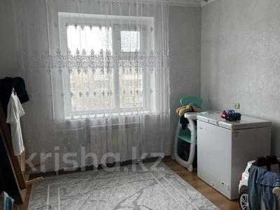 Аренда квартир в Актюбинской обл.: 2-комнатная квартира · 54 м² · 5/9 этаж · помесячно, мкр 8 288 за 150 000 〒 2-комнатная квартира · 54 м² · 5/9 этаж · помесячно, мкр 8 288 за 150 000 〒 в Актобе