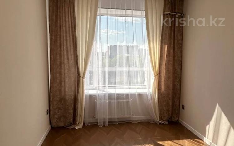 1-комнатная квартира · 33 м² · 2/9 этаж, Шамши Калдаяков за 22.5 млн ₸ в Астане, Сарайшык р-н — фото 17