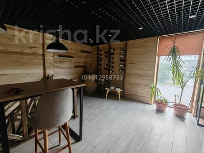 Свободное назначение, магазины и бутики, общепит, студии · 200 м² за 700 000 ₸ в Кокшетау