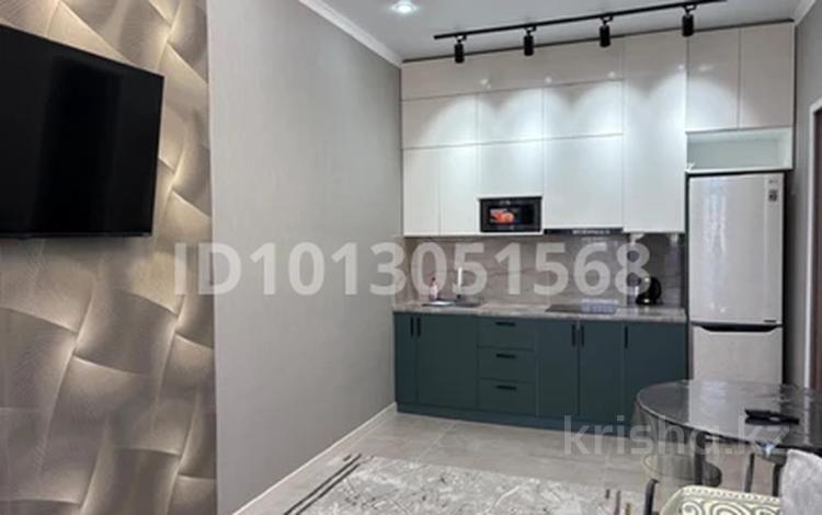 1-бөлмелі пәтер · 56 м² · 7/12 қабат, 15-ш/а. 74, бағасы: 13 000 ₸ в Актау, 15-й мкр — фото 2