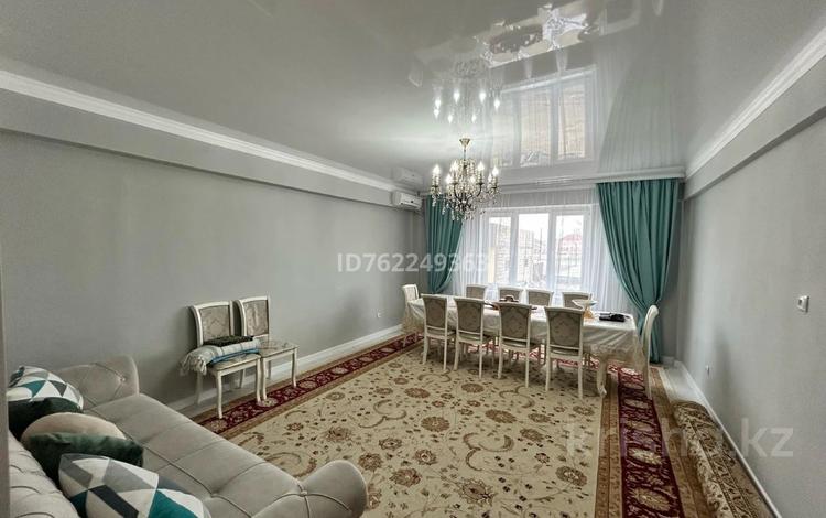 3-комнатная квартира · 96 м² · 1/5 этаж, мкр Нурсая, Габдиева 36 — Сзади Технодома за 34 млн ₸ в Атырау — фото 2