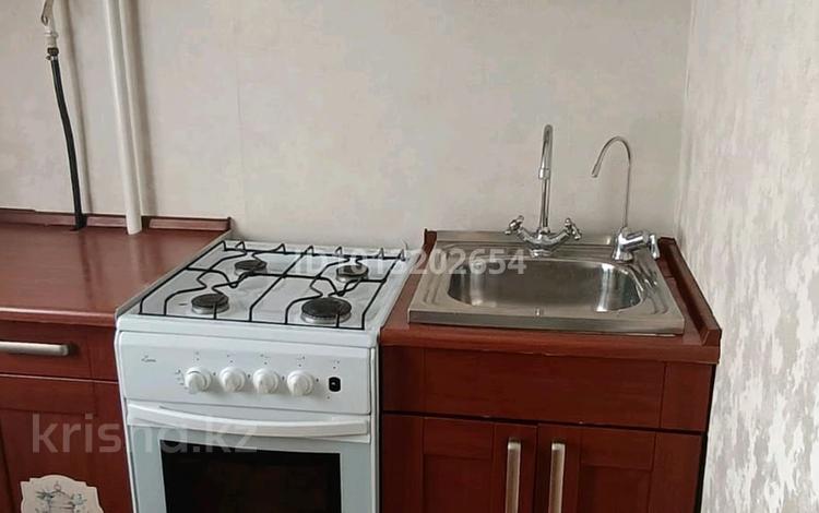 2-бөлмелі пәтер · 48 м² · 4/5 қабат, Есет- батыра 73"А" — Проспект Абая, бағасы: 12 млн ₸ в Актобе — фото 2