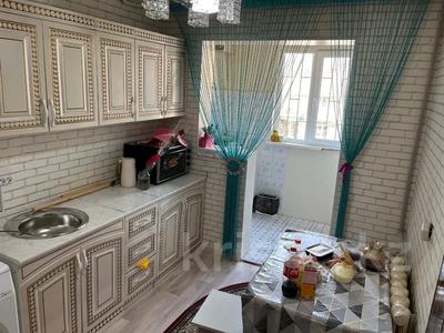 2-бөлмелі пәтер · 50 м² · 2/5 қабат, 18-й микрорайон, 18-й микрорайон 4, бағасы: 18.9 млн ₸ в Шымкенте, Аль-Фарабийский р-н