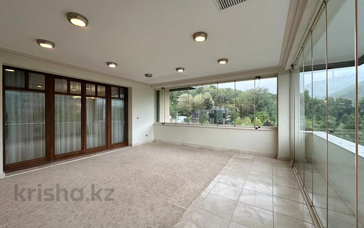 5-бөлмелі пәтер · 349 м² · 3/4 қабат, Горная 276/7, бағасы: 850 млн ₸ в Алматы, Медеуский р-н — фото 2