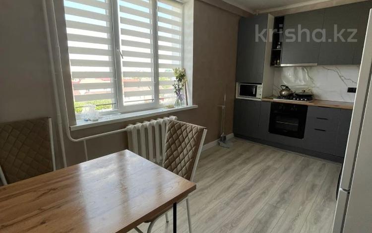 3-комнатная квартира · 82 м² · 4/5 этаж, мкр Жана Орда за 34 млн 〒 в Уральске — фото 6