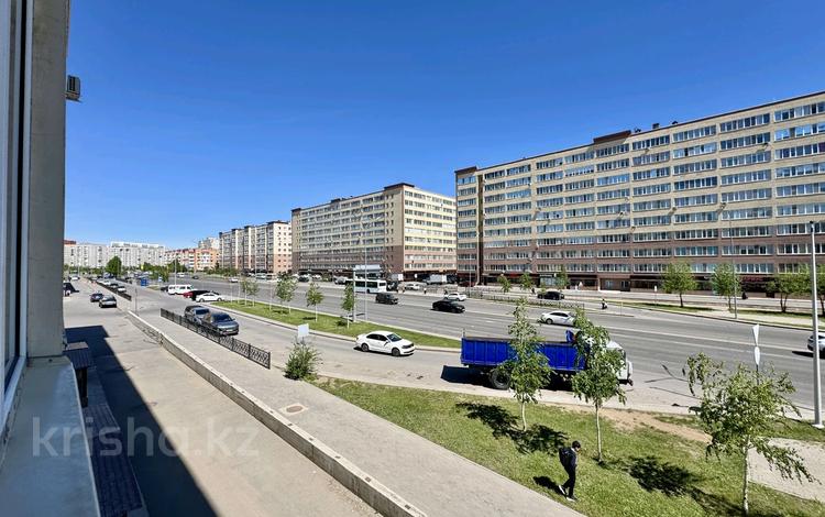 3-бөлмелі пәтер · 90.3 м² · 2/6 қабат,  Байтурсынова 37, бағасы: 49.9 млн ₸ в Астане, Сарайшык р-н — фото 20