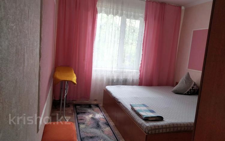 2-комнатная квартира · 56 м² · 1/5 этаж, мкр 8 68/1 — Абулхаир хана за 12 000 ₸ в Актобе — фото 2