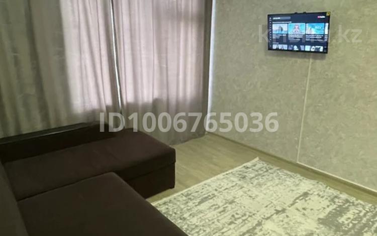 2-комнатная квартира · 50 м² · 1/5 этаж, 3-й мкр 14 за 10 000 ₸ в Актау — фото 2