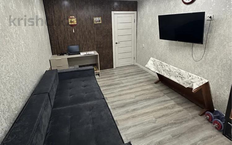 2-комнатная квартира · 45 м² · 4/5 этаж, Майкудук, 15й микрорайон — 16й микрорайон за 11.5 млн ₸ в Караганде, Алихана Бокейханова р-н — фото 2