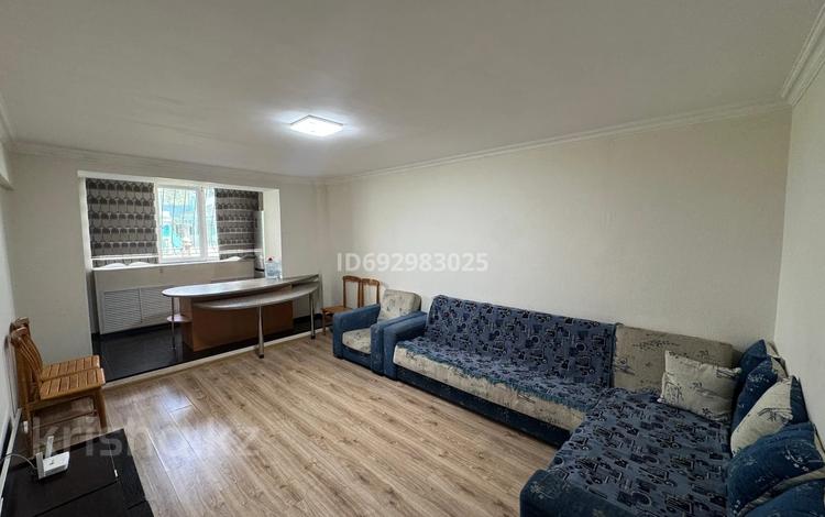 2-комнатная квартира · 55 м² · 1/6 этаж, мкр Коктем-1, Аль- Фараби — Аль-Фараби Маркова за 300 000 ₸ в Алматы, Бостандыкский р-н — фото 8