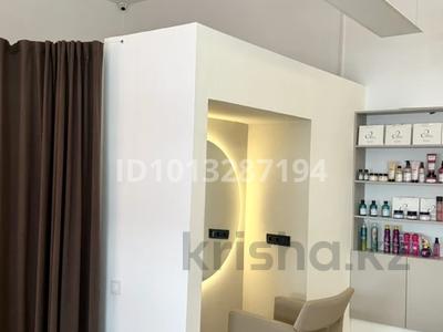 Салон красоты в гостинице Renaissance г. Актау · 45 м², бағасы: 6.5 млн ₸