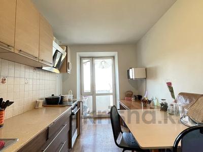 1-комнатная квартира · 36.6 м² · 4/9 этаж, Камали Дюсембекова за 15 млн 〒 в Караганде, Казыбек би р-н