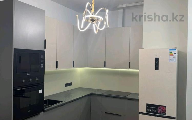 2-комнатная квартира · 67 м² · 4/11 этаж, Розыбакиева 320 за 650 000 ₸ в Алматы, Бостандыкский р-н — фото 2