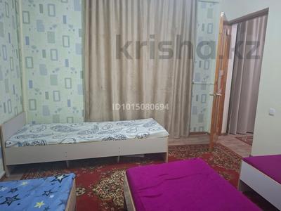 4 комнаты · 220 м² · 1/2 этаж, мкр Алмас 153 за 50 000 ₸ в Алматы, Ауэзовский р-н