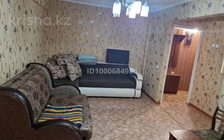 2-комнатная квартира · 50 м² · 2/5 этаж, Назарбаева за 170 000 ₸ в Усть-Каменогорске, Ульбинский — фото 8