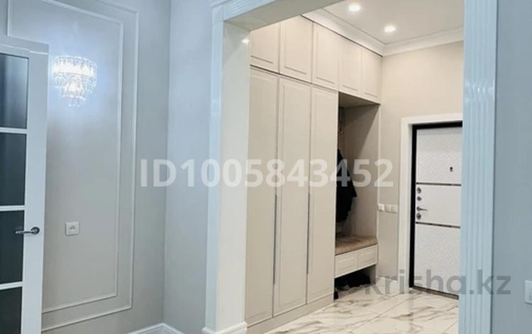 5-бөлмелі пәтер · 215 м² · 2/10 қабат, 18А мкр 7, бағасы: 123 млн ₸ в Актау — фото 2