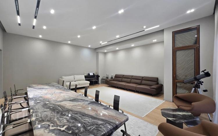 4-комнатная квартира · 141.2 м² · 6 этаж, Акмешит 19/4 за 142 млн ₸ в Астане — фото 16