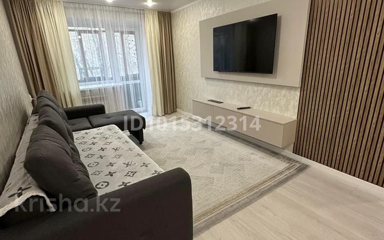 3-бөлмелі пәтер · 58 м² · 2/5 қабат, Жаңа қала ш/а., Алиханова 8 А, бағасы: 30 млн ₸ в Караганде, Казыбек би р-н — фото 2