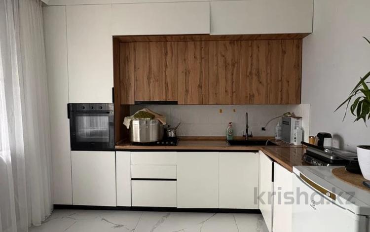 2-бөлмелі пәтер · 73 м² · 4/9 қабат, Т. Жумагалиева 10, бағасы: 33 млн ₸ в Атырау — фото 20