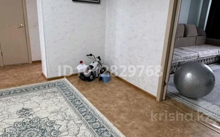 3-комнатная квартира · 91 м² · 7/9 этаж, Альфараби 36 за 250 000 ₸ в Усть-Каменогорске, Ульбинский — фото 2