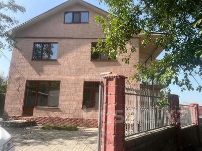 Аренда домов или дач в Алматы: Отдельный дом · 7 комнат · 260 м², мкр Баганашыл за 1.5 млн 〒 Отдельный дом · 7 комнат · 260 м², мкр Баганашыл за 1.5 млн 〒 в Алматы, Бостандыкский р-н
