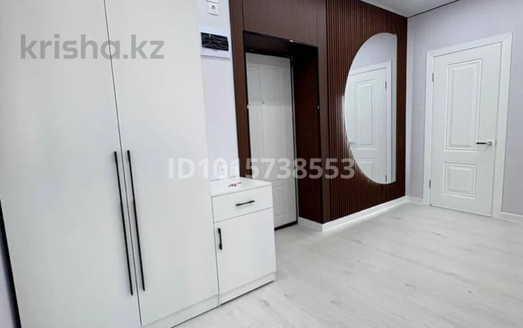 2-бөлмелі пәтер · 74 м² · 5/6 қабат, 39-ш/а. 7, бағасы: 28 млн ₸ в Актау, 39-й мкр — фото 2