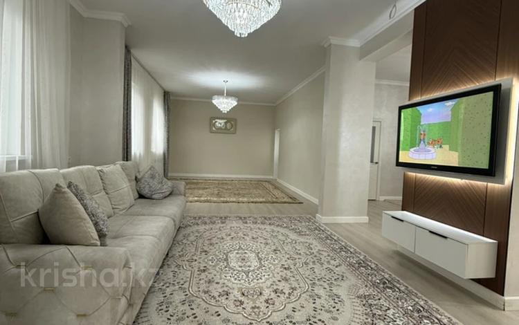 Отдельный дом · 4 комнаты · 174 м² · 10 сот., Саппаева 42 за 61 млн ₸ в Атырау — фото 2