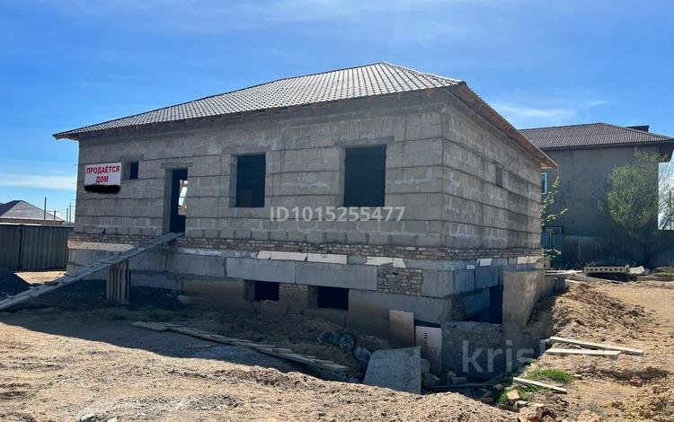 Отдельный дом · 4 комнаты · 300 м² · 9 сот., мкр Кунгей , Елебекова 50 за 42 млн ₸ в Караганде, Казыбек би р-н — фото 2