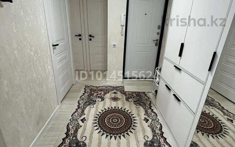 3-бөлмелі пәтер · 56.4 м² · 4/5 қабат, Абая 19 — Драма театр, бағасы: 25 млн ₸ в Атырау — фото 2