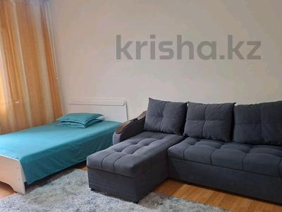 1-комнатная квартира · 47 м² · 2/9 этаж, ул. Абдуллы Розыбакиева 115 за 15 000 ₸ в Алматы, Бостандыкский р-н