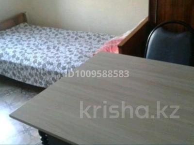 4 комнаты · 80 м² · 1/5 этаж, Назарбаева 156 — Сокол за 30 000 〒 в Петропавловске