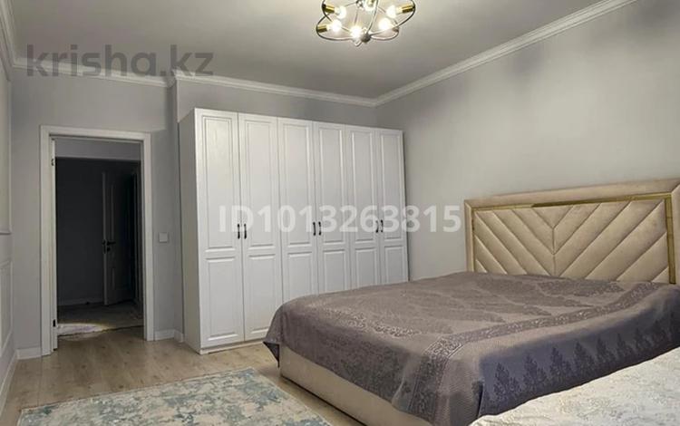 2-бөлмелі пәтер · 78 м² · 6/9 қабат, Ақсай-1А ш/а., мкр. Аксай 1А 21, бағасы: 47 млн ₸ в Алматы, Ауэзовский р-н — фото 2