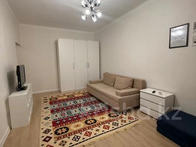 Продажа квартир в Алматы: 1-комнатная квартира · 35 м² · 4/5 этаж, мкр Самал-1, Достык за 37 млн 〒 1-комнатная квартира · 35 м² · 4/5 этаж, мкр Самал-1, Достык за 37 млн 〒 в Алматы, Медеуский р-н