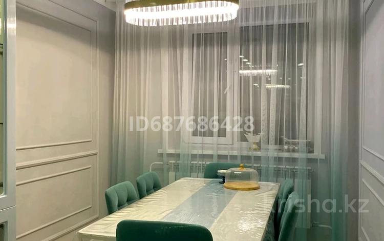 3-комнатная квартира · 83 м² · 8/9 этаж, Ладожская 15 — Мкр.ДОСТЫК за 37.5 млн ₸ в Павлодаре — фото 2