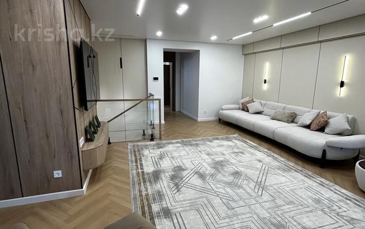 5-бөлмелі пәтер · 178.6 м² · 9/10 қабат, Карасай Батыра 326 — Карасай батыра, бағасы: 230 млн ₸ в Алматы, Алмалинский р-н — фото 2