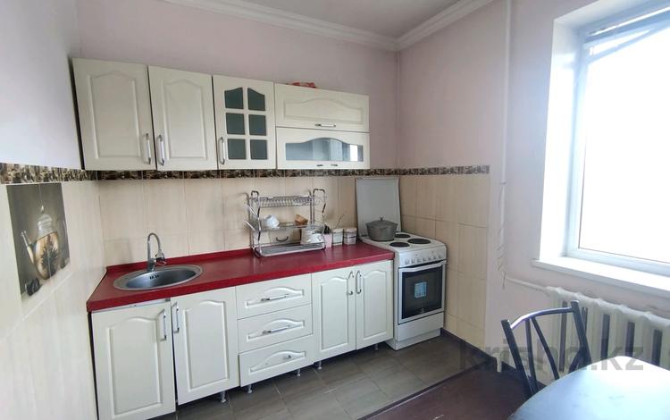 2-бөлмелі пәтер · 55.1 м² · 8/12 қабат, мкр Аксай-1А — Толе би-Момышулы, бағасы: ~ 33 млн ₸ в Алматы, Ауэзовский р-н — фото 2