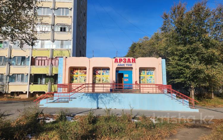 Свободное назначение, офисы, магазины и бутики, склады, общепит, салоны красоты, медцентры и аптеки, образование, развлечения · 435.2 м² за 184 млн 〒 в Костанае — фото 3