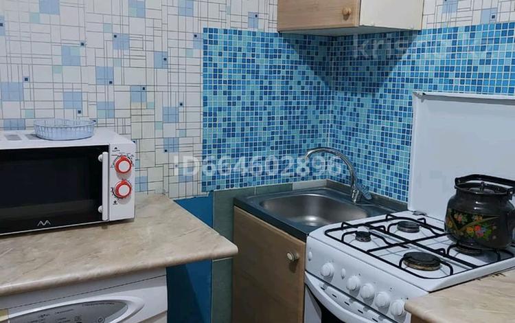 1-комнатная квартира · 33 м² · 1/5 этаж, мкр Казахфильм 8 за 200 000 ₸ в Алматы, Бостандыкский р-н — фото 2