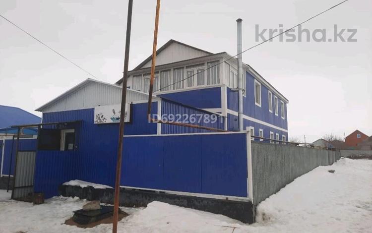 Отдельный дом • 6 комнат • 150 м² • 10 сот., Уалиханова 10 за 31 млн 〒 в Курашасай  — фото 2
