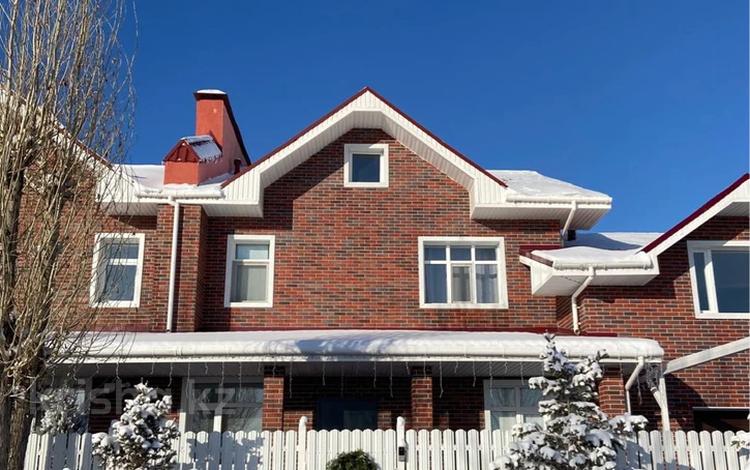 Часть дома · 6 комнат · 300 м² · 6 сот., Лашын 111 — Дом по цене КВАРТИРЫ! за 215 млн 〒 в Астане — фото 61