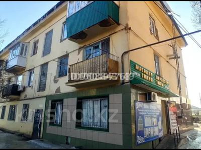 2-комнатная квартира · 46 м² · 3/3 этаж, Мухита 46/4 — Досмухамедова за 9.9 млн 〒 в Уральске