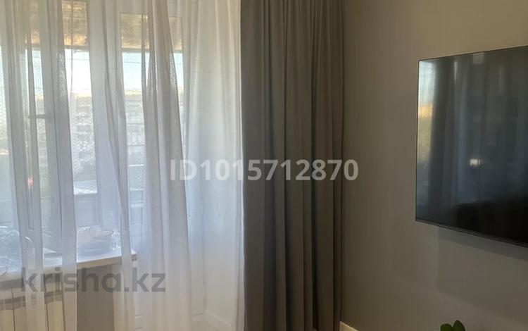 2-бөлмелі пәтер · 46 м² · 9/9 қабат, Жаңа қала ш/а., абдирова 38, бағасы: 19.7 млн ₸ в Караганде, Казыбек би р-н — фото 2