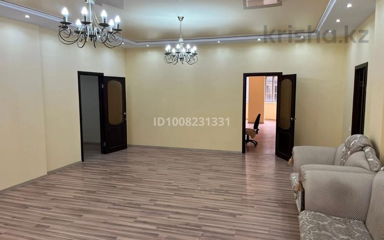 5-комнатная квартира · 252 м² · 1/16 этаж, Кайыргали Смагулов 56А за 68 млн 〒 в Атырау — фото 2